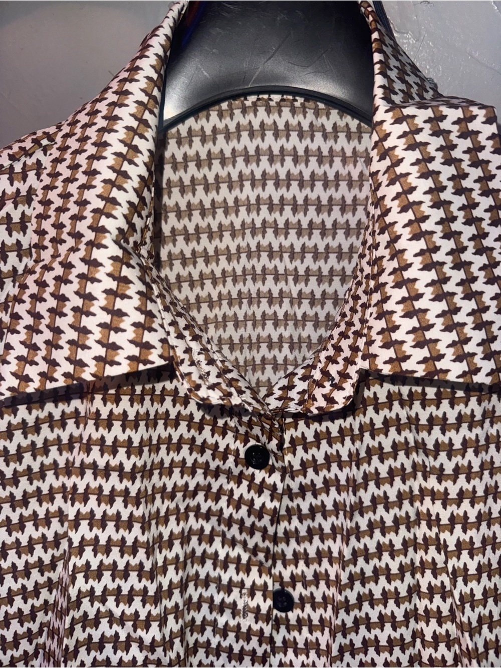Women's Brown Tan Geometric Houndstooth Button Down Blouse Size Small